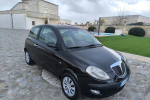 Lancia Ypsilon 1.2 con 132000 km originali perfett