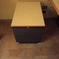 cassettiera su ruote