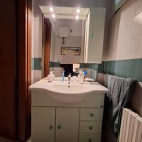 Mobiletto bagno verde chiaro linea bagno Gran Tour