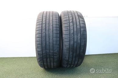 Gomme Goodyear Efficient Grip 225 55 17 estate