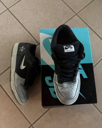 Nike SB Dunk Low Supreme Jewel Swoosh Silver black