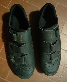 Scarpe e pedali Shimano