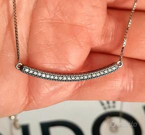 Pandora collana cuori e
zirconi reversibile