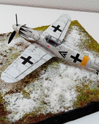 Messerschmitt Bf109G-14 Scala 1/72 con Diorama