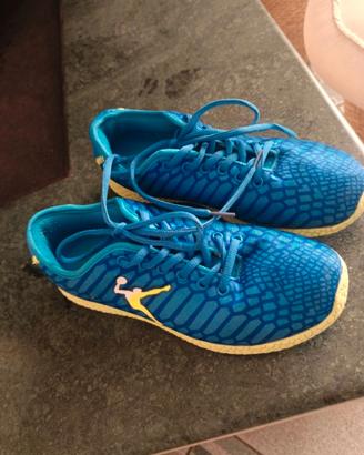 Scarpe sportive Legea in tela azzurre e gialle 39