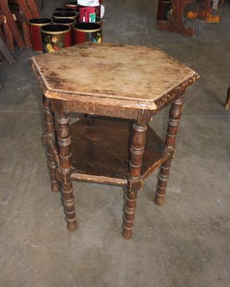Sgabello antico legno con ripiano