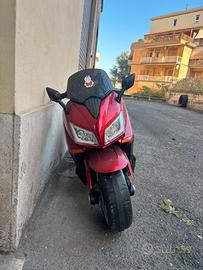 Moto elettrica giocattolo