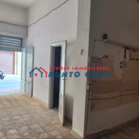 PRESSI VIA FARDELLA - Garage di 100 mq ca