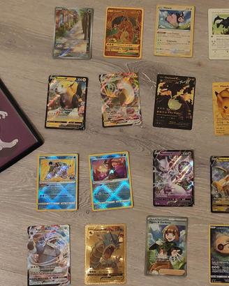 Intera collezione carte Pokemon