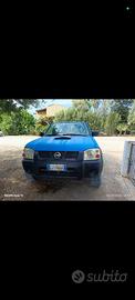 Nissan navara d22