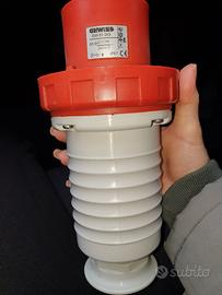 spina industriale mobile Gewiss, modello GW61053.