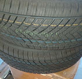 GOMME AUTO