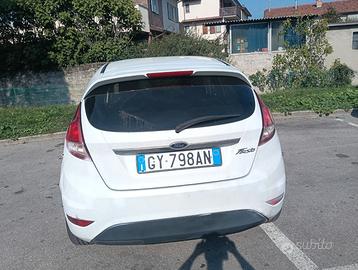 Ford fiesta 2014