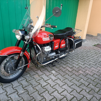 Moto Guzzi creola V7 700