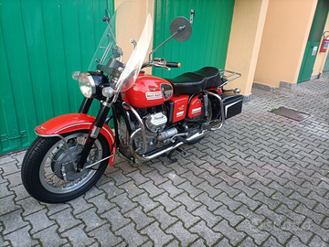 Moto Guzzi creola V7 700