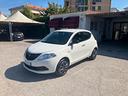 lancia-ypsilon-1-0-70cv-5-porte-s-s-hybrid-silver