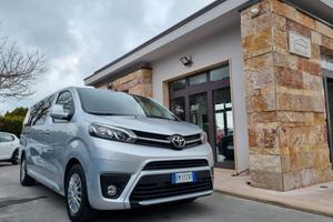 Toyota Proace Verso 1.4D STYLE disabili