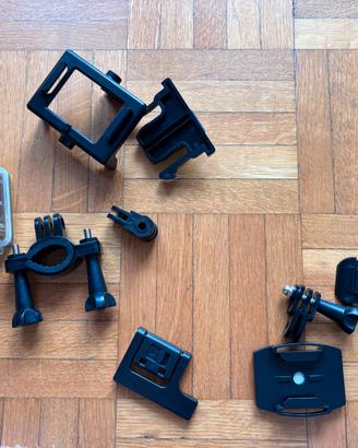 Action Cam DB Power EX5000 con accessori compatta