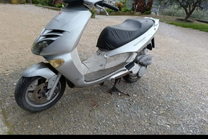 Leonardo Aprilia 125