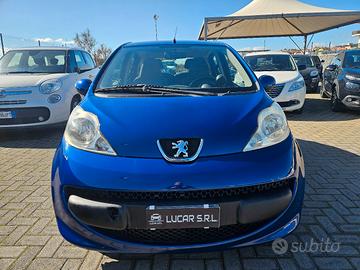 Peugeot 107 uniproprietario 5 porte neopatentati 