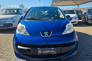 Peugeot 107 uniproprietario 5 porte neopatentati 