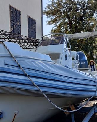 Gommone a chiglia rigida Lomac 710 IN 2012 Lunghez