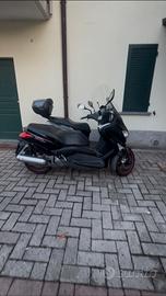 Yamaha Xmax 125