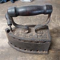 ferro da stiro d'epoca 