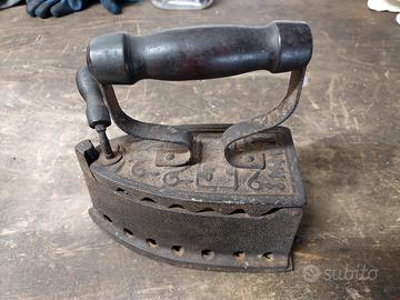 ferro da stiro d'epoca 