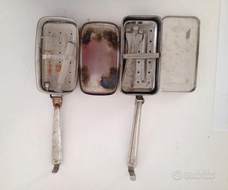 Porta siringhe antichi