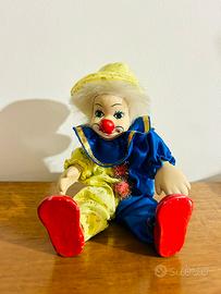 Decar. Clown pagliaccio seduto. Vintage