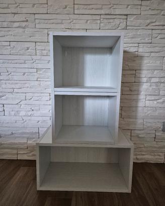 Set 3 cubotti in legno bianco frassi