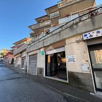 NEGOZIO A GENZANO DI ROMA