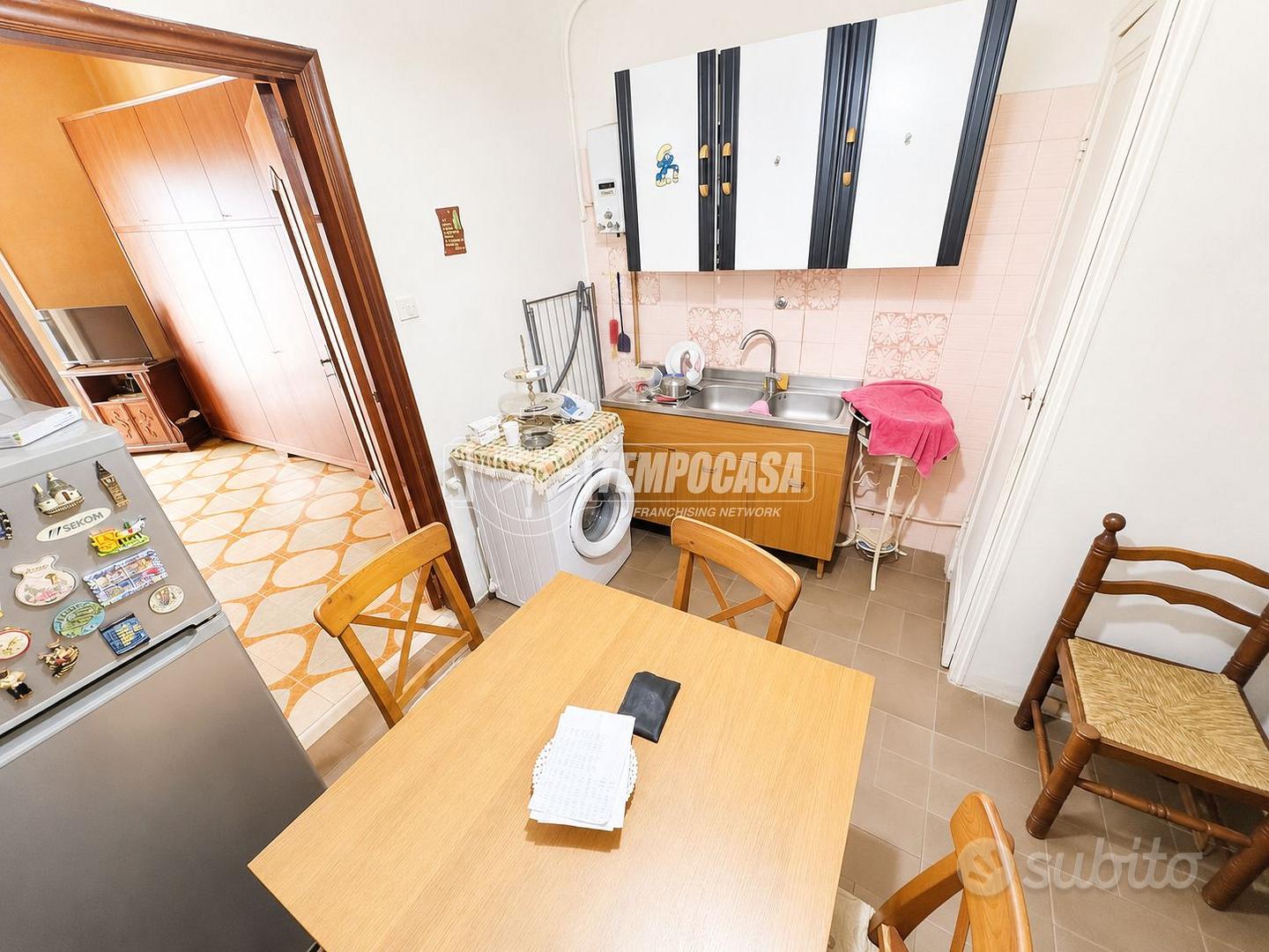 Appartamento – Napoli, San Ferdinando, Municipalità 1 - Vista 3