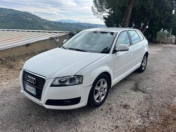 Audi A3 1.6 TDI 90 CV CR F.AP. Ambition