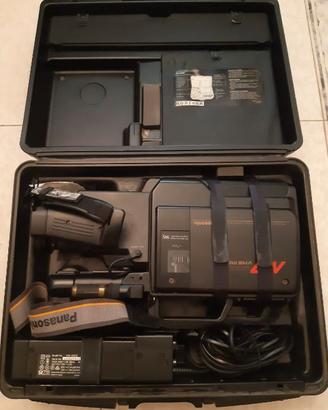 Telecamera panasonic m7 vhs movie