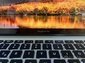 Apple Macbook Pro 15” (2010)