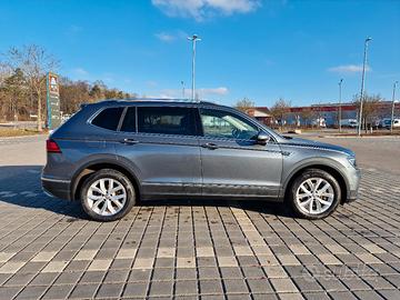 VW Tiguan AllSpace 2.0 TDI DSG 4Mot 7 posti