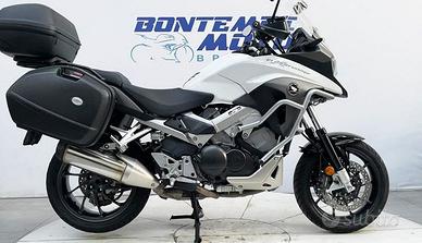 Honda CrossRunner 2015 - + TOP CASE - SOLO 30...