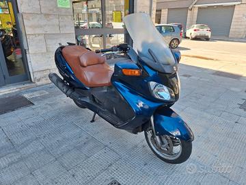 Suzuki Burgman 650 Full Optional