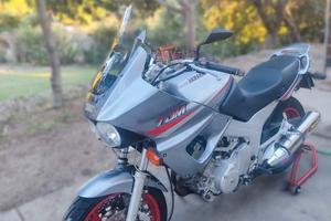 Yamaha TDM 850
