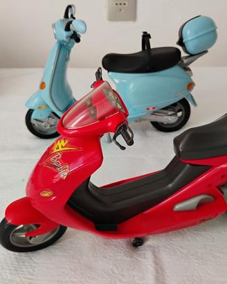 vespa Piaggio Mattel e scooter rosso Barbie