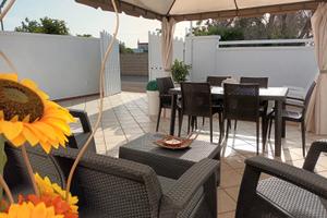 Vacanze a torre lapillo 2 4 6 pl