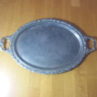 Vassoio bagnato in argento 