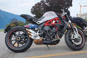 MV Dragster 800 -2016