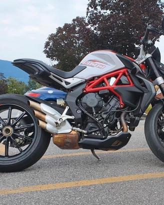 MV Dragster 800 -2016