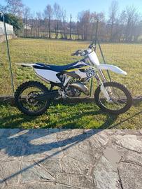 Husqvarna TC 125 