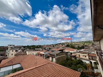 3 vani con terrazzino Viagrande centro -1