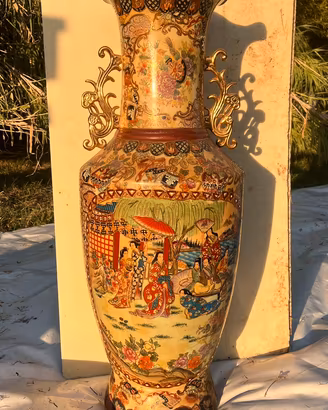 Maestoso vaso da  pavimento porcellana orientale