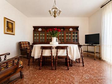VILLA SINGOLA A STRONCONE